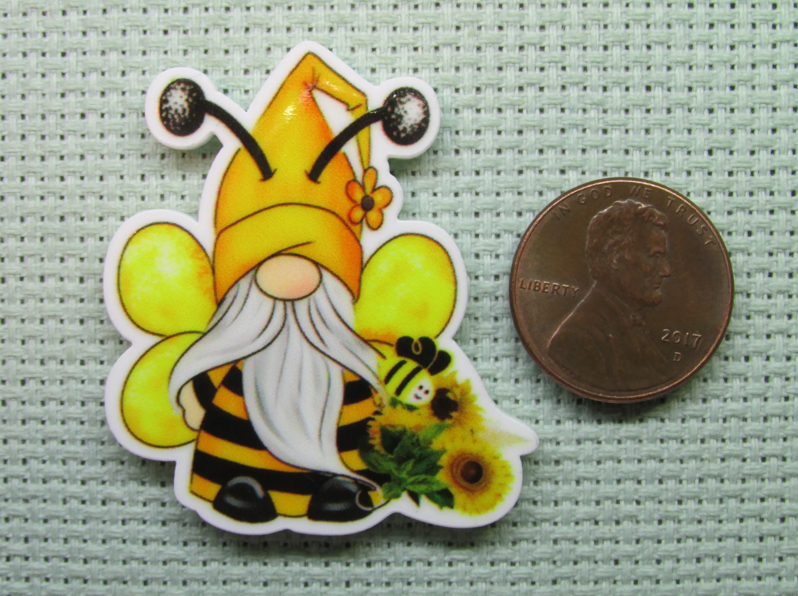 Bee Gnome with Sunflowers Needle Minder, Cover Minder, Magnet