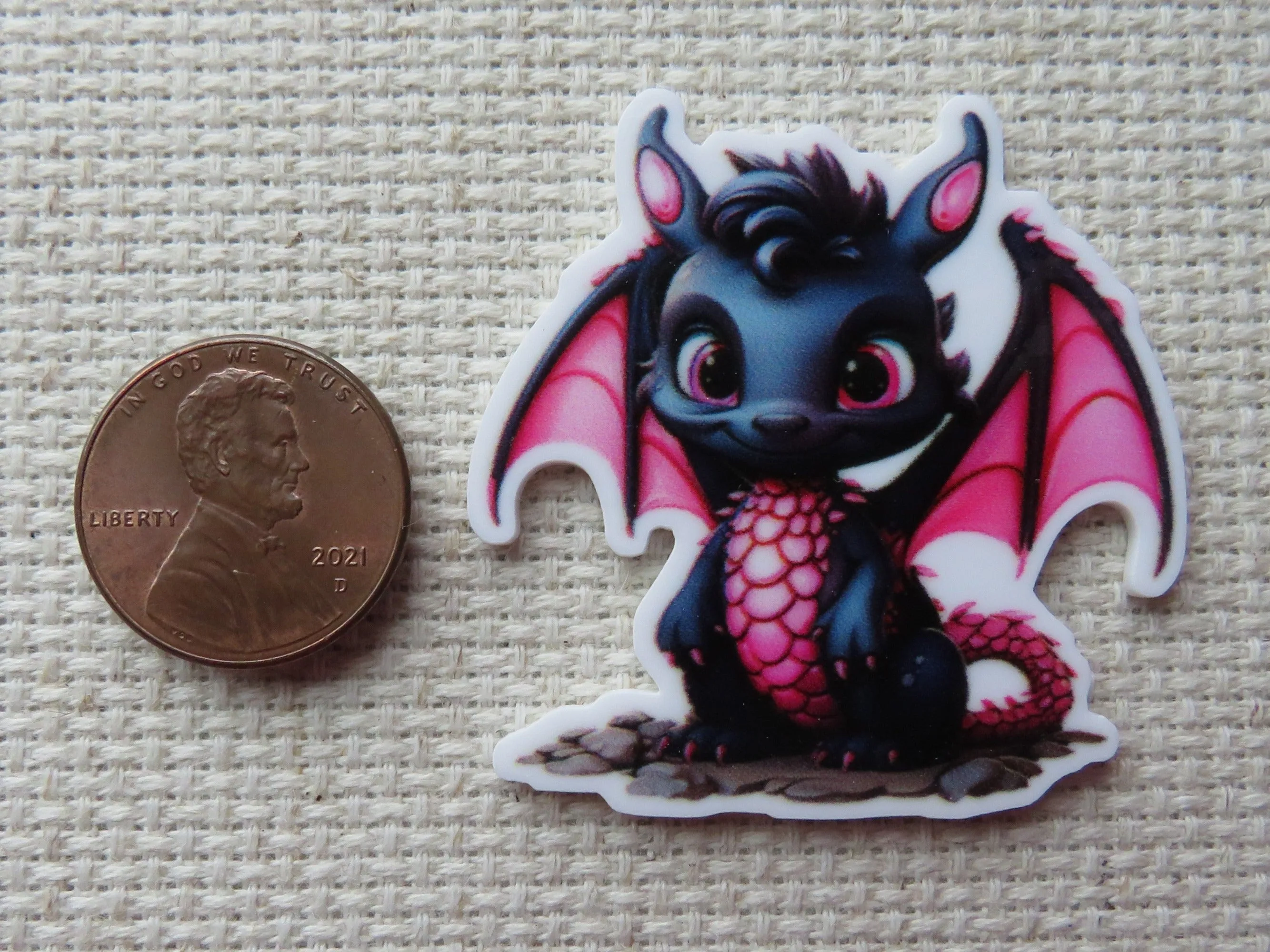 Black and Pink Dragon Needle Minder, Cover Minder, Magnet
