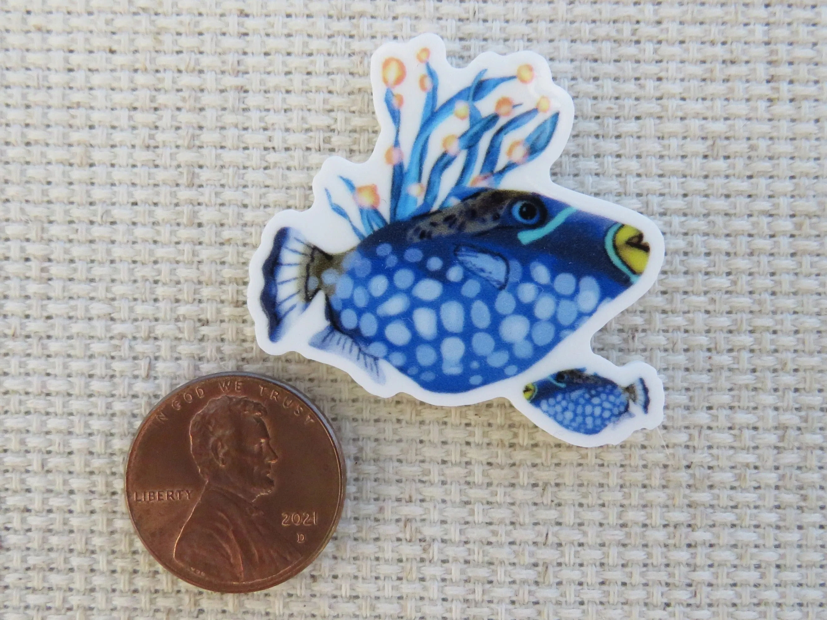 Blue Trigger Fish Needle Minder, Cover Minder, Magnet
