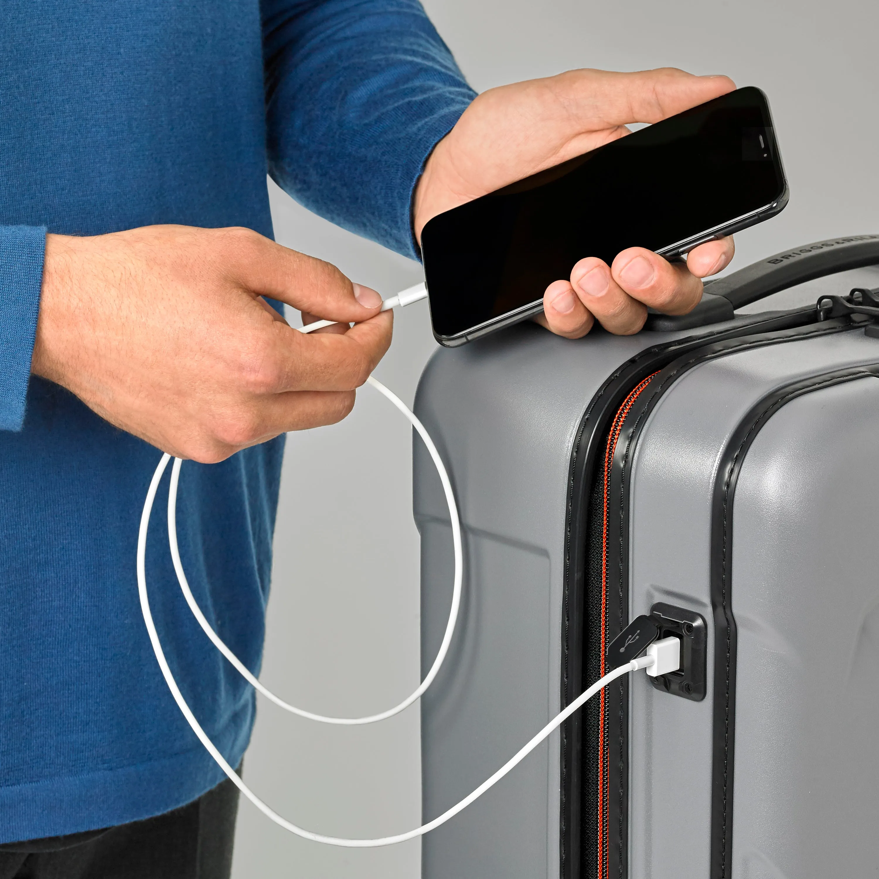 Briggs & Riley TORQ 22" Carry-On Domestic Spinner