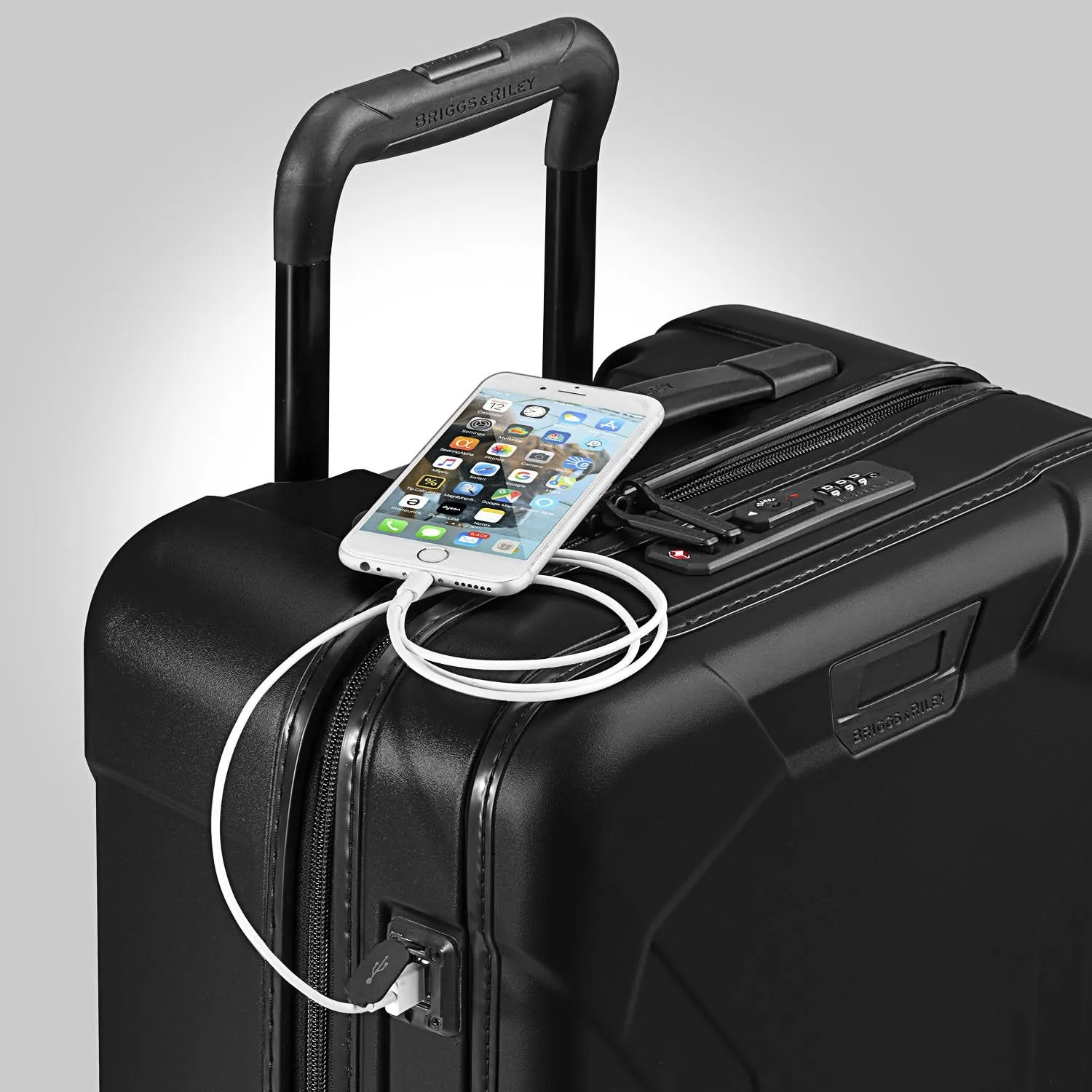 Briggs & Riley TORQ International Carry-On Spinner