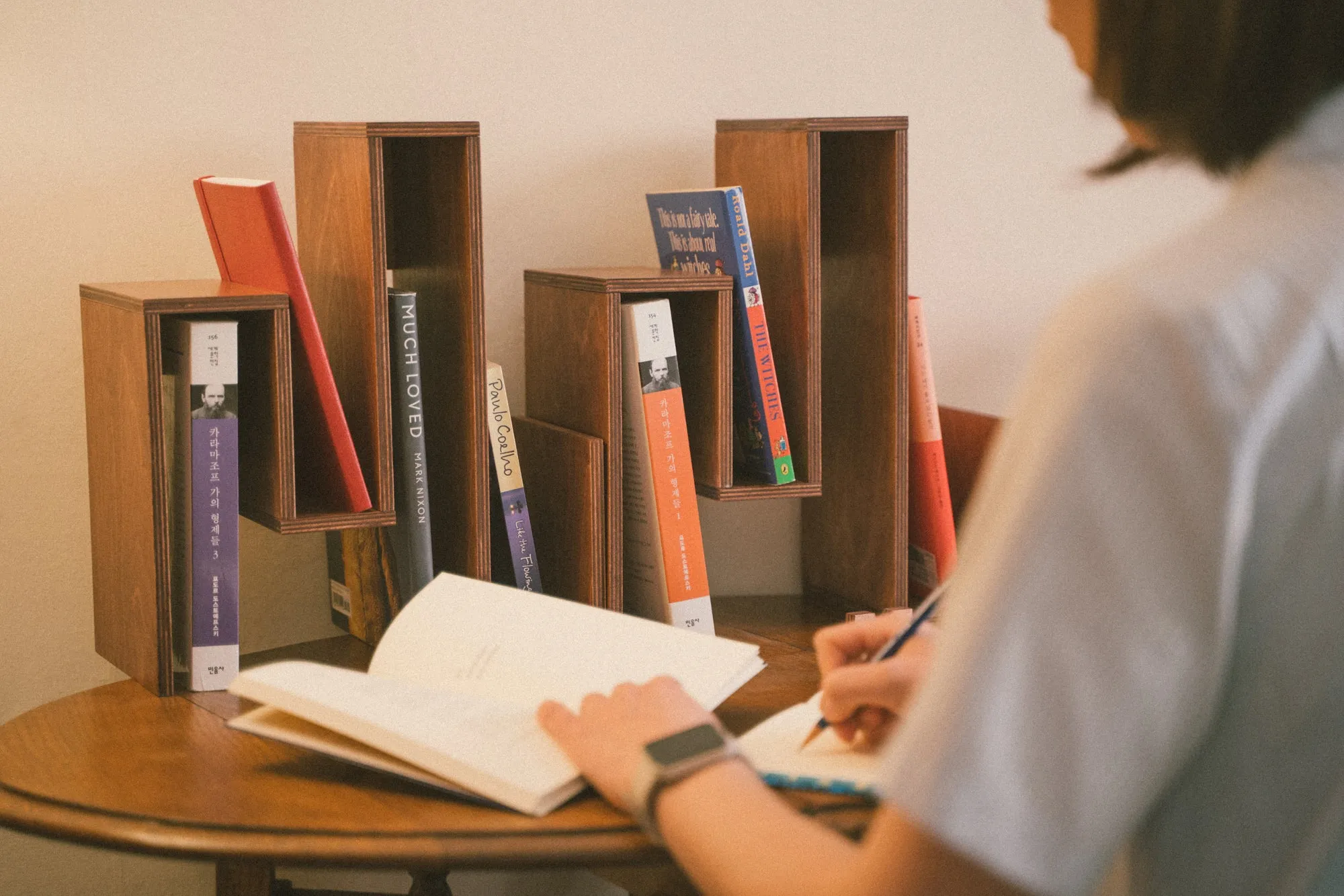 Building Bookshelf