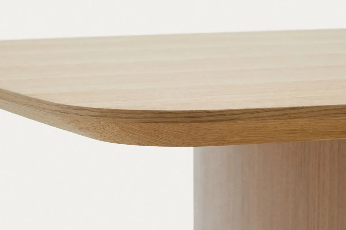 Como Lytton Cafe or Meeting Table