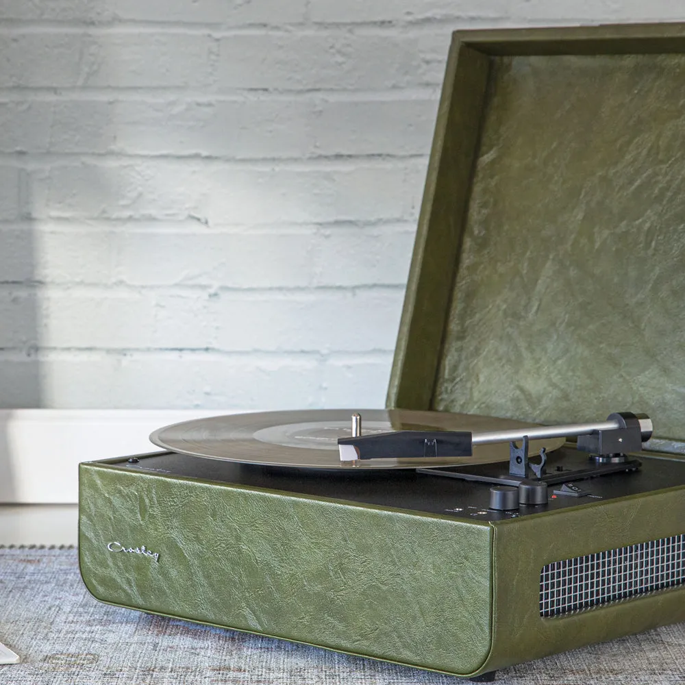 Crosley Mercury Turntable - Green   Bundled Majority D40 Bluetooth Speakers - Black