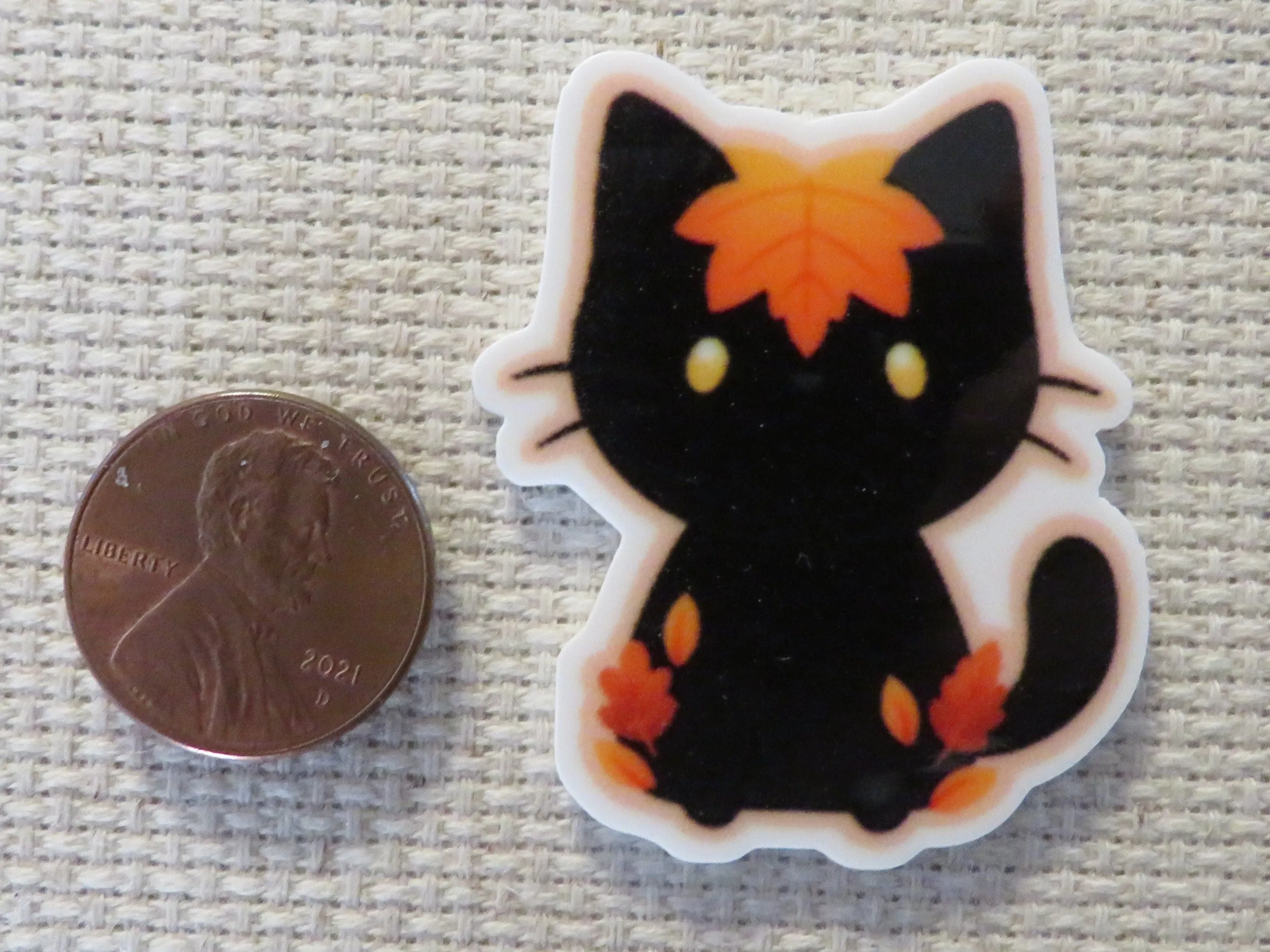 Fall Kitty Needle Minder, Cover Minder, Magnet