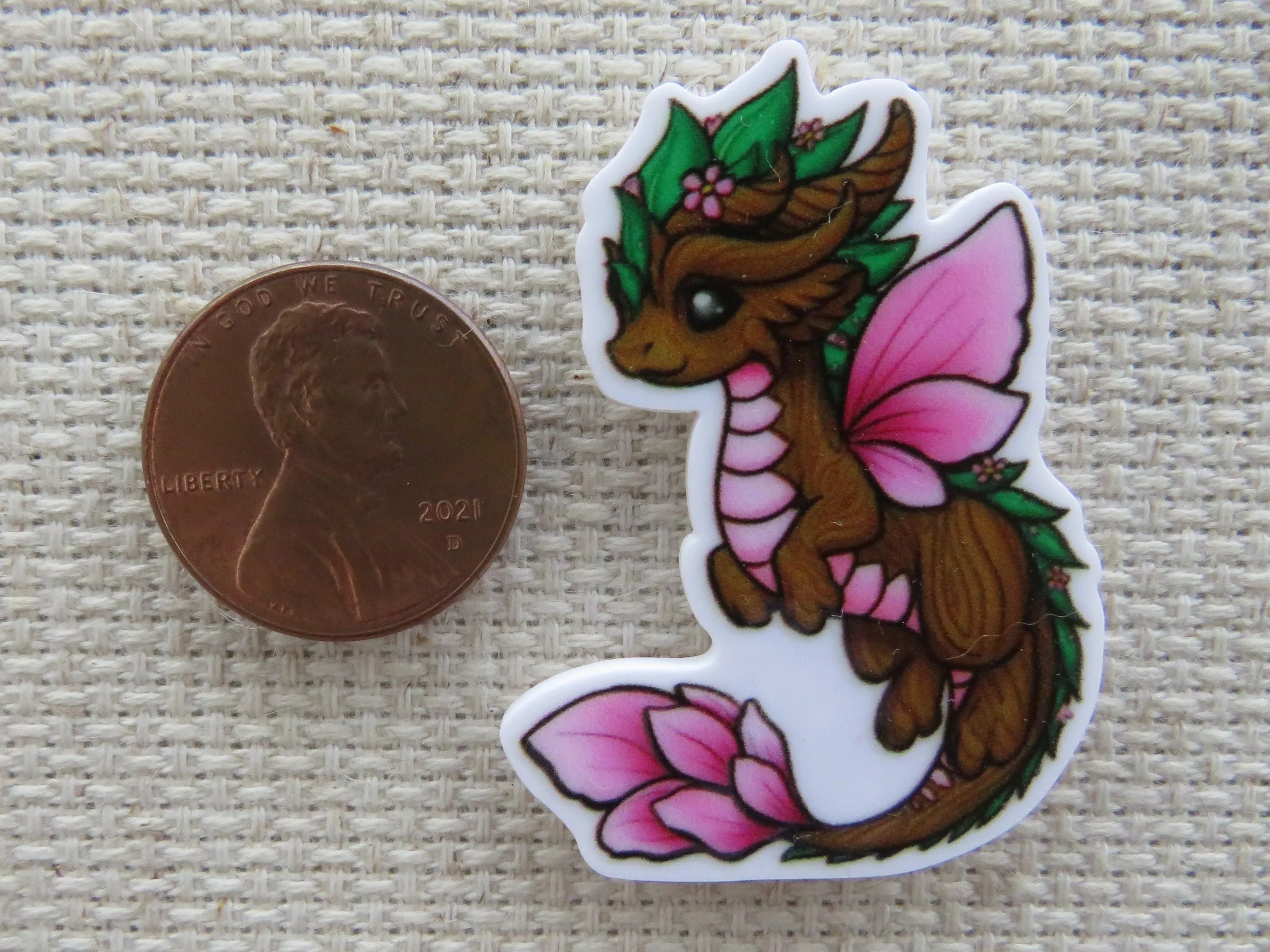 Forest Dragon Needle Minder, Cover Minder, Magnet