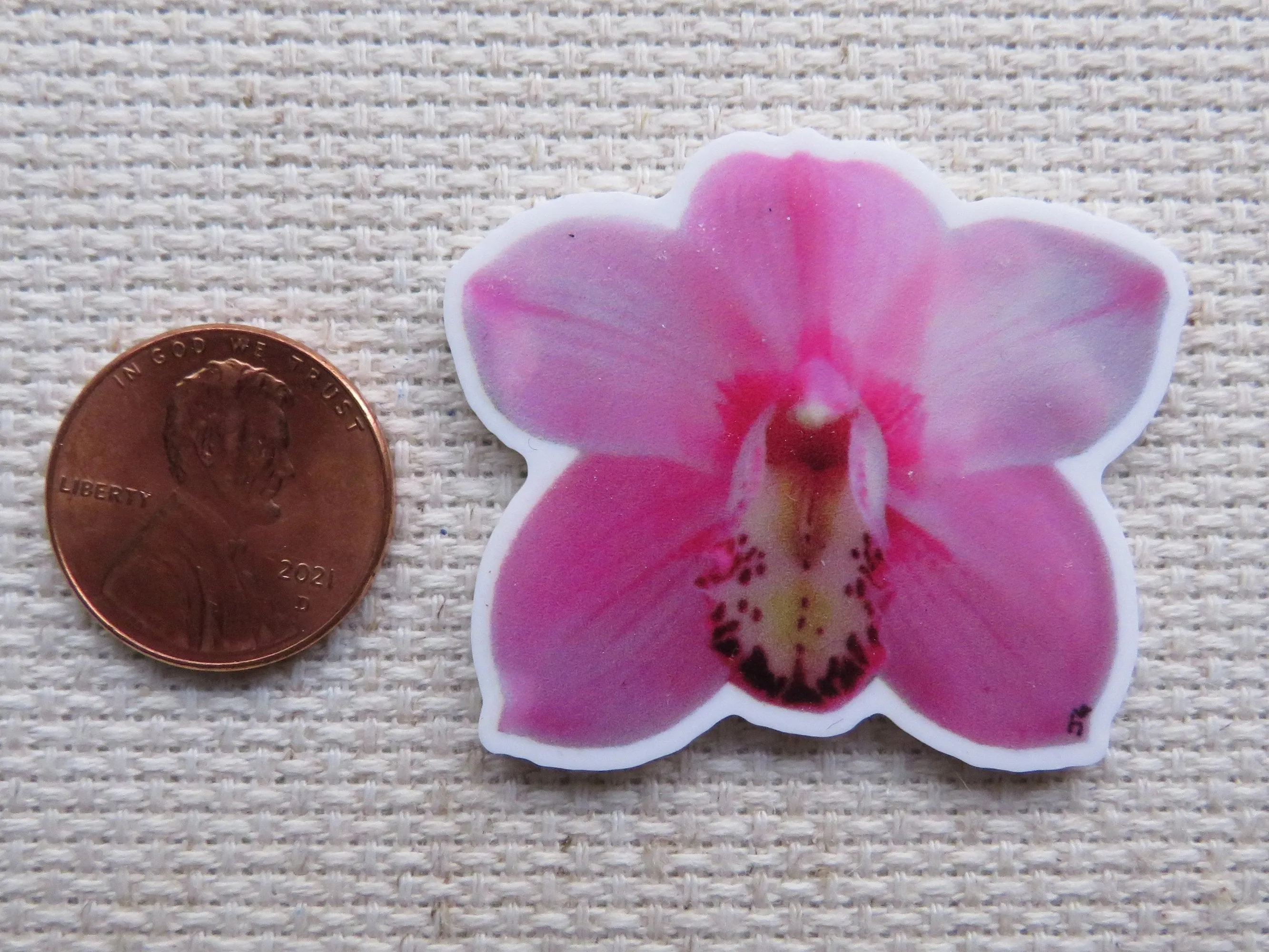Galloway Exclusive Pink Orchid Needle Minder, Cover Minder, Magnet