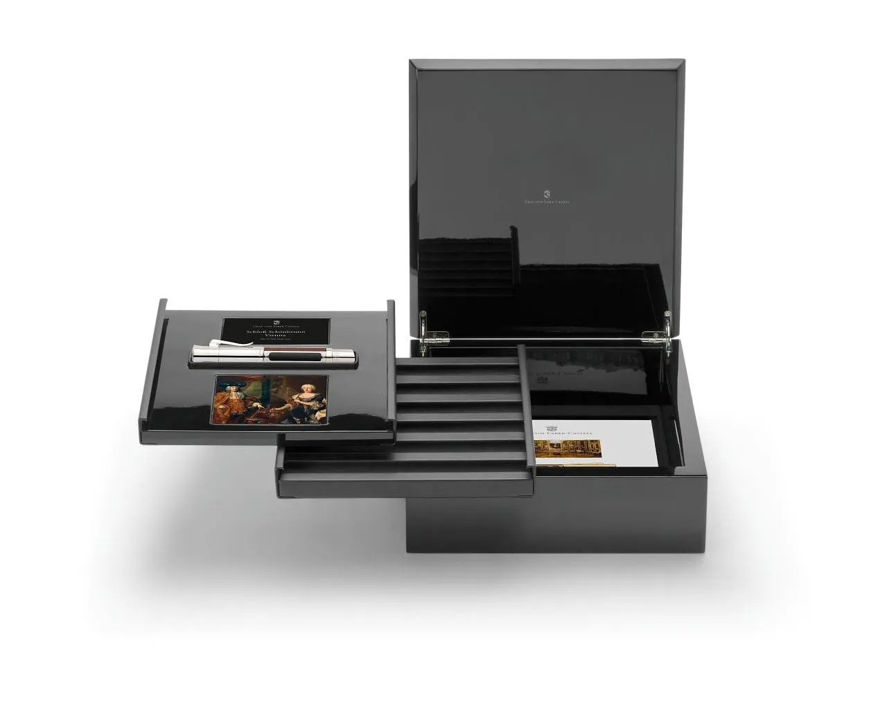 Graf von Faber-Castell Pen of the Year 2016 Schonbrunn, Vienna Fountain Pen - M
