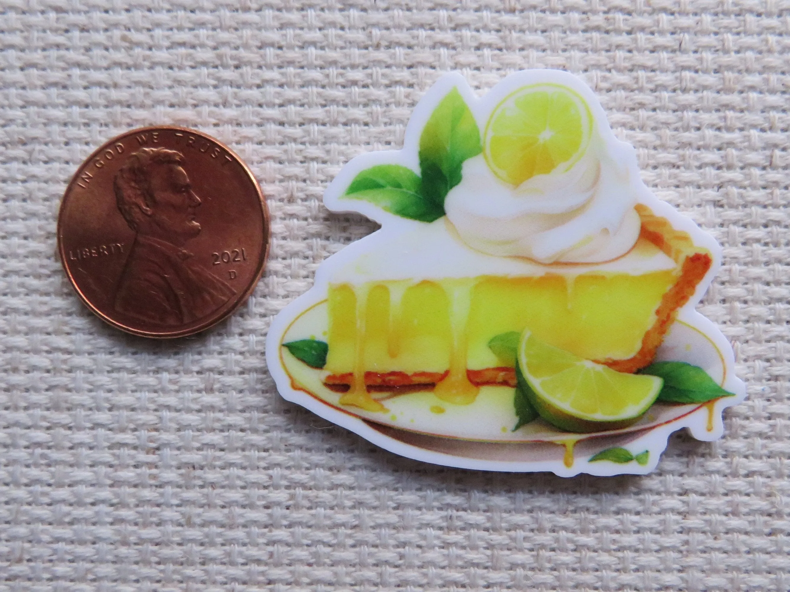 Key Lime Pie Needle Minder, Cover Minder, Magnet
