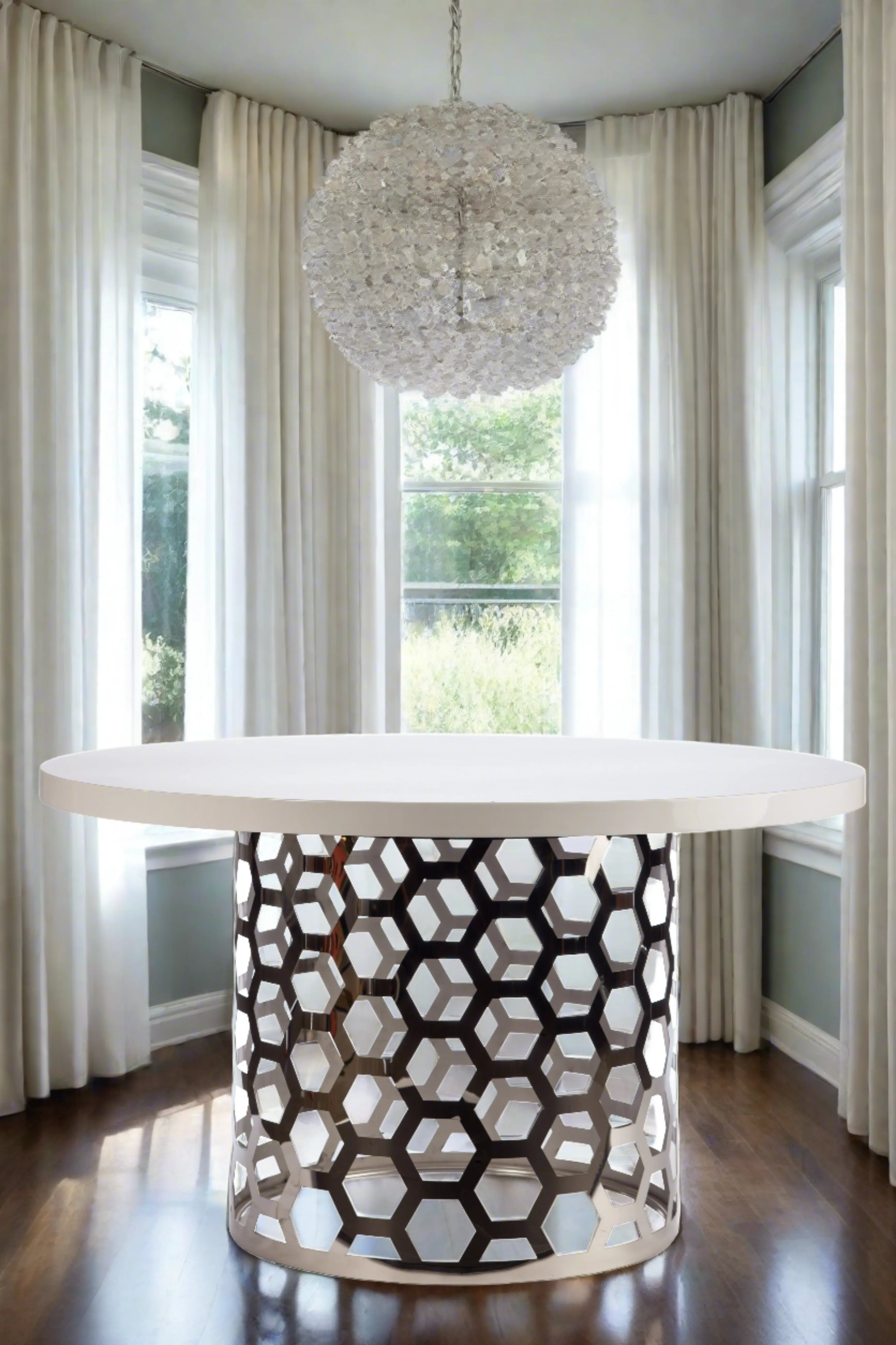 Laguna 54" Round Dining Table