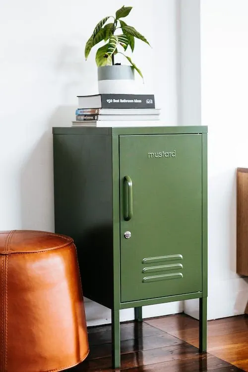 Mustard Made - Shorty Locker in Olive