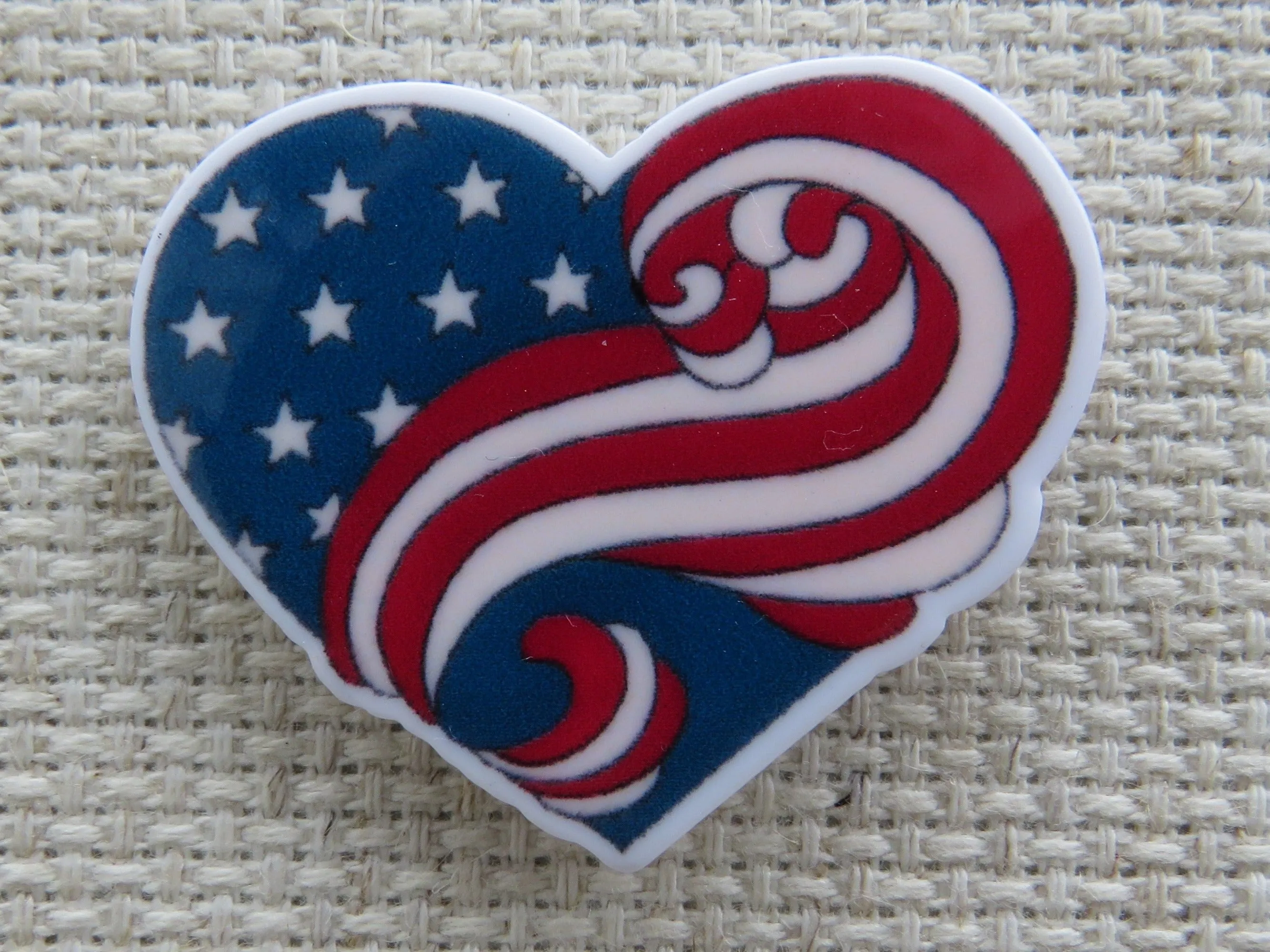 Patriotic Heart Needle Minder, Cover Minder, Magnet