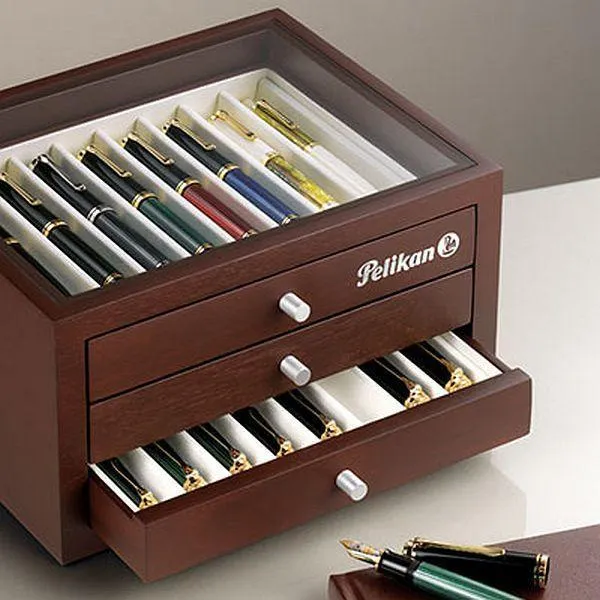 Pelikan 24 Pen Collectors' Box