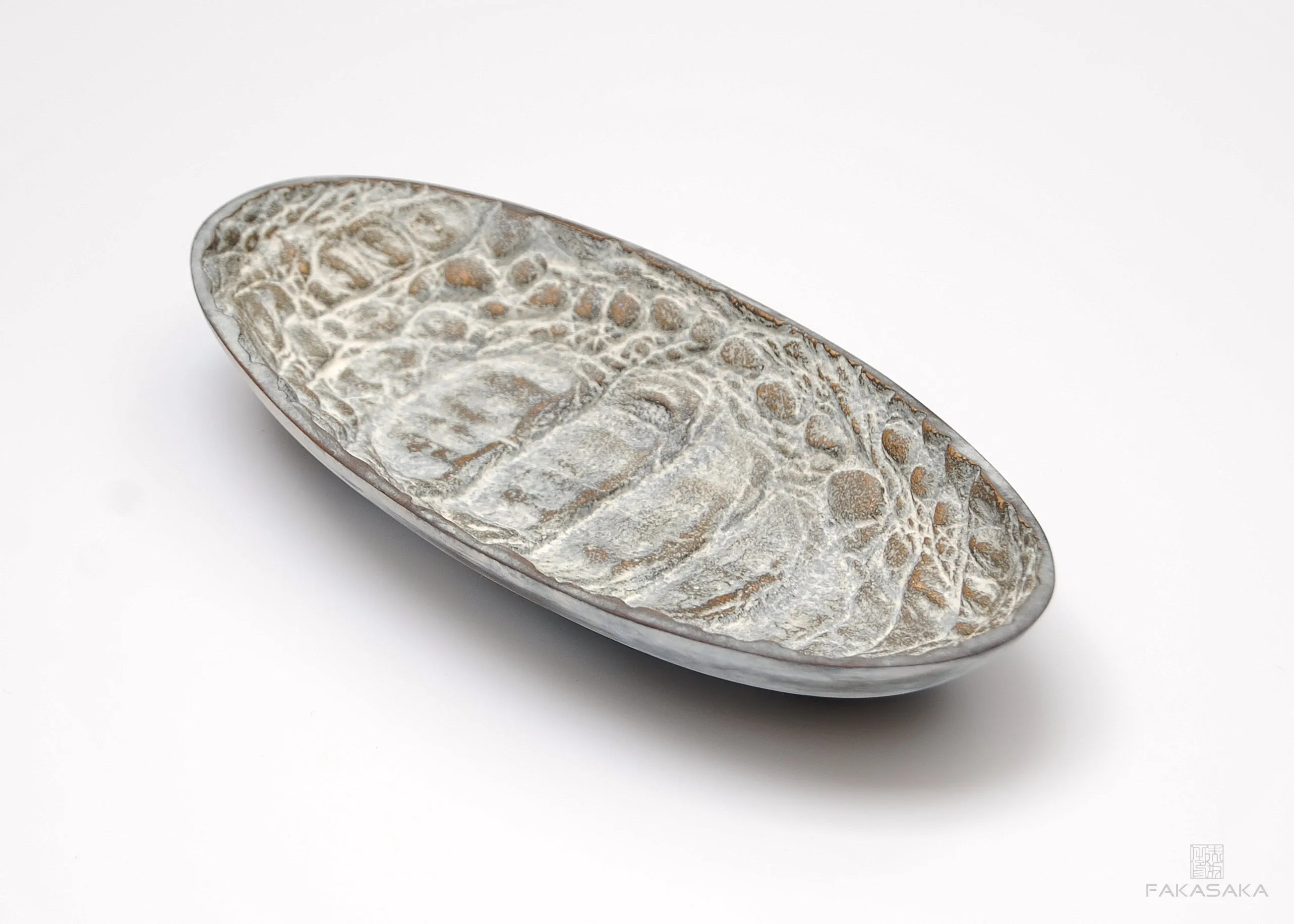 POLLY JEAN<br><br>SMALL TRAY / SMALL BOWL / ASHTRAY / CARD HOLDER / PEN HOLDER<br><br>OFF-WHITE BRONZE