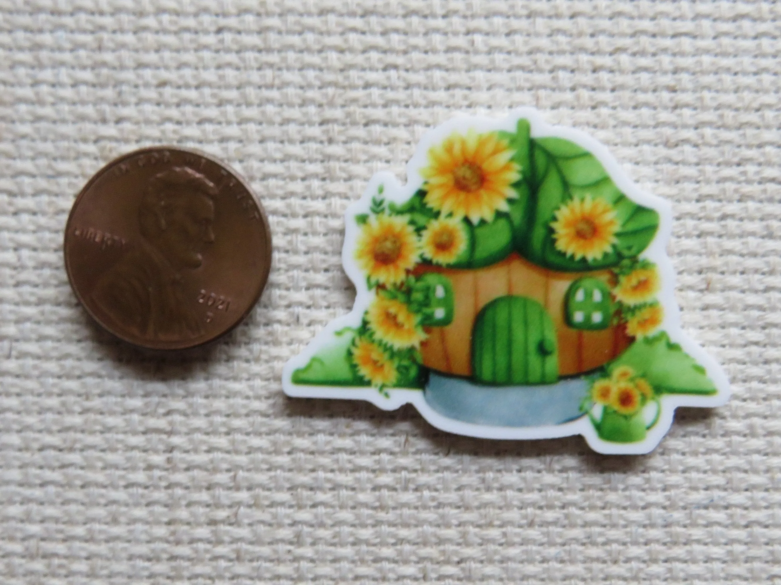 Sunflower Leaf House Needle Minder, Cover Minder, Magnet