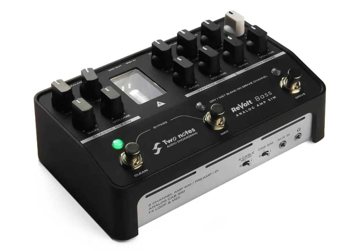 Two Notes Audio Engineering ReVolt Bass - Analog Amp Simulator Pedal