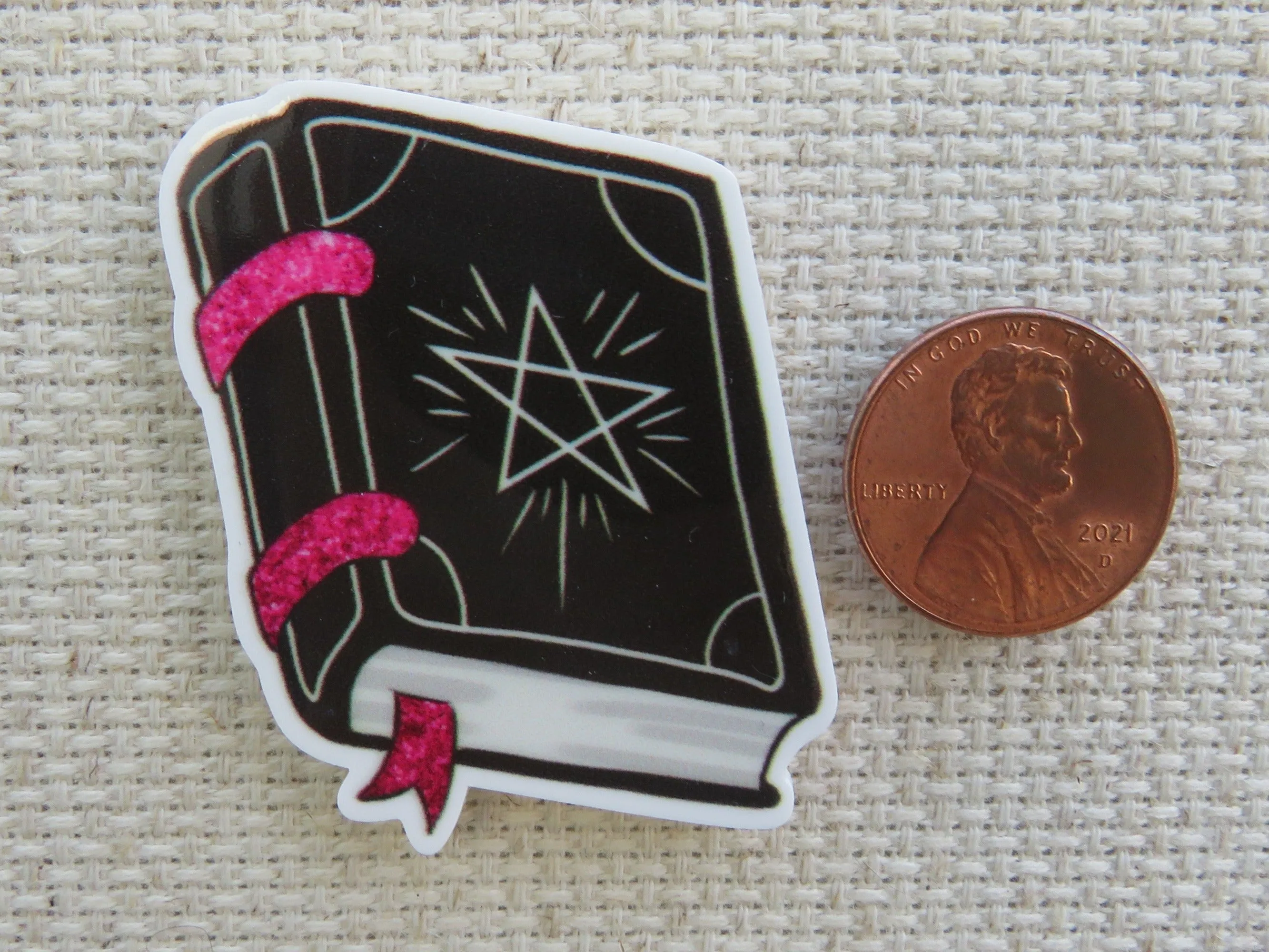 Witchy Spell Book Needle Minder, Cover Minder, Magnet